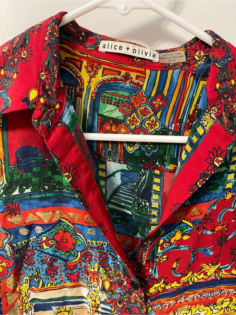Alice + Olivia 100% Silk Architectural Mosaic Print Button Down Blouse XS - Picture 3 of 5